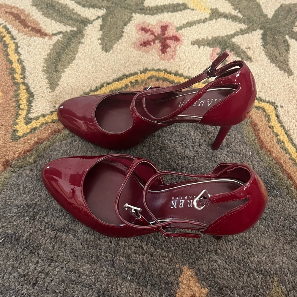 Ralph Lauren Maroon Heels (size 6)